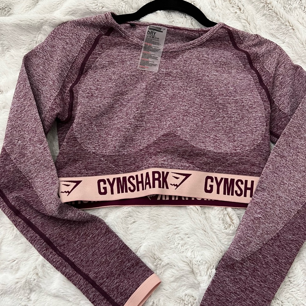 🦈GYMSHARK flex crop top maroon🦈